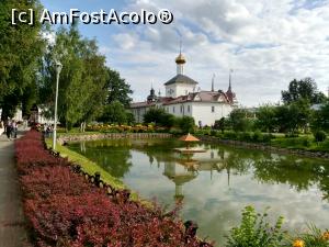 [P30] Mănăstirea Tolga din Yaroslavl » foto by calator2000
 - 
<span class="allrVoted glyphicon glyphicon-heart hidden" id="av1054988"></span>
<a class="m-l-10 hidden" id="sv1054988" onclick="voting_Foto_DelVot(,1054988,5579)" role="button">șterge vot <span class="glyphicon glyphicon-remove"></span></a>
<a id="v91054988" class=" c-red"  onclick="voting_Foto_SetVot(1054988)" role="button"><span class="glyphicon glyphicon-heart-empty"></span> <b>LIKE</b> = Votează poza</a> <img class="hidden"  id="f1054988W9" src="/imagini/loader.gif" border="0" /><span class="AjErrMes hidden" id="e1054988ErM"></span>