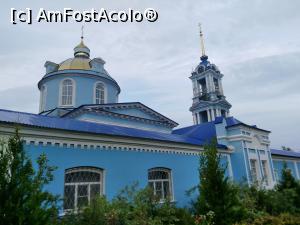 [P04] Zadonsk - biserica Adormirea Maicii Domnului (Uspeniya Presvyatoy Bogoroditsy) cu corpul de clădire în care sunt cazaţi pelerinii » foto by calator2000
 - 
<span class="allrVoted glyphicon glyphicon-heart hidden" id="av1056648"></span>
<a class="m-l-10 hidden" id="sv1056648" onclick="voting_Foto_DelVot(,1056648,5579)" role="button">șterge vot <span class="glyphicon glyphicon-remove"></span></a>
<a id="v91056648" class=" c-red"  onclick="voting_Foto_SetVot(1056648)" role="button"><span class="glyphicon glyphicon-heart-empty"></span> <b>LIKE</b> = Votează poza</a> <img class="hidden"  id="f1056648W9" src="/imagini/loader.gif" border="0" /><span class="AjErrMes hidden" id="e1056648ErM"></span>