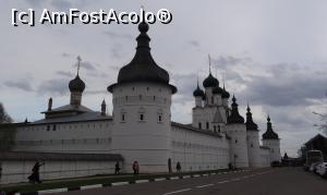 [P43] Kremlinul din Rostov » foto by mariana.olaru
 - 
<span class="allrVoted glyphicon glyphicon-heart hidden" id="av1075315"></span>
<a class="m-l-10 hidden" id="sv1075315" onclick="voting_Foto_DelVot(,1075315,5579)" role="button">șterge vot <span class="glyphicon glyphicon-remove"></span></a>
<a id="v91075315" class=" c-red"  onclick="voting_Foto_SetVot(1075315)" role="button"><span class="glyphicon glyphicon-heart-empty"></span> <b>LIKE</b> = Votează poza</a> <img class="hidden"  id="f1075315W9" src="/imagini/loader.gif" border="0" /><span class="AjErrMes hidden" id="e1075315ErM"></span>