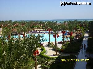 [P02] privelişte de pe terasă » foto by georgeb
 - 
<span class="allrVoted glyphicon glyphicon-heart hidden" id="av505894"></span>
<a class="m-l-10 hidden" id="sv505894" onclick="voting_Foto_DelVot(,505894,5594)" role="button">șterge vot <span class="glyphicon glyphicon-remove"></span></a>
<a id="v9505894" class=" c-red"  onclick="voting_Foto_SetVot(505894)" role="button"><span class="glyphicon glyphicon-heart-empty"></span> <b>LIKE</b> = Votează poza</a> <img class="hidden"  id="f505894W9" src="/imagini/loader.gif" border="0" /><span class="AjErrMes hidden" id="e505894ErM"></span>