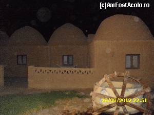 [P09] CASE TRADIŢIONALE- EL GOUNA » foto by georgeb
 - 
<span class="allrVoted glyphicon glyphicon-heart hidden" id="av505901"></span>
<a class="m-l-10 hidden" id="sv505901" onclick="voting_Foto_DelVot(,505901,5594)" role="button">șterge vot <span class="glyphicon glyphicon-remove"></span></a>
<a id="v9505901" class=" c-red"  onclick="voting_Foto_SetVot(505901)" role="button"><span class="glyphicon glyphicon-heart-empty"></span> <b>LIKE</b> = Votează poza</a> <img class="hidden"  id="f505901W9" src="/imagini/loader.gif" border="0" /><span class="AjErrMes hidden" id="e505901ErM"></span>