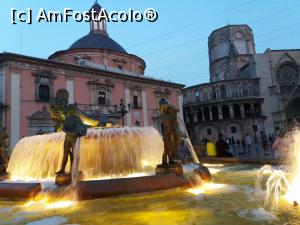 [P39] Plaza de la Virgen pe care v-am lăudat-o cu brio » foto by le_maitre
 - 
<span class="allrVoted glyphicon glyphicon-heart hidden" id="av938397"></span>
<a class="m-l-10 hidden" id="sv938397" onclick="voting_Foto_DelVot(,938397,5604)" role="button">șterge vot <span class="glyphicon glyphicon-remove"></span></a>
<a id="v9938397" class=" c-red"  onclick="voting_Foto_SetVot(938397)" role="button"><span class="glyphicon glyphicon-heart-empty"></span> <b>LIKE</b> = Votează poza</a> <img class="hidden"  id="f938397W9" src="/imagini/loader.gif" border="0" /><span class="AjErrMes hidden" id="e938397ErM"></span>