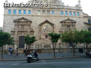 [P42] Iglesia de los Santos Juanes, văzută din Plaza del Mercado » foto by le_maitre
 - 
<span class="allrVoted glyphicon glyphicon-heart hidden" id="av938400"></span>
<a class="m-l-10 hidden" id="sv938400" onclick="voting_Foto_DelVot(,938400,5604)" role="button">șterge vot <span class="glyphicon glyphicon-remove"></span></a>
<a id="v9938400" class=" c-red"  onclick="voting_Foto_SetVot(938400)" role="button"><span class="glyphicon glyphicon-heart-empty"></span> <b>LIKE</b> = Votează poza</a> <img class="hidden"  id="f938400W9" src="/imagini/loader.gif" border="0" /><span class="AjErrMes hidden" id="e938400ErM"></span>