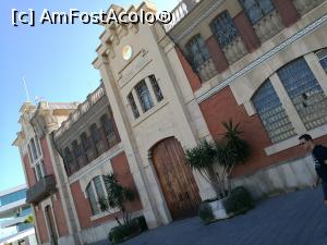 [P64] Altă clădire frumoasă în zona portului » foto by crismis
 - 
<span class="allrVoted glyphicon glyphicon-heart hidden" id="av954032"></span>
<a class="m-l-10 hidden" id="sv954032" onclick="voting_Foto_DelVot(,954032,5604)" role="button">șterge vot <span class="glyphicon glyphicon-remove"></span></a>
<a id="v9954032" class=" c-red"  onclick="voting_Foto_SetVot(954032)" role="button"><span class="glyphicon glyphicon-heart-empty"></span> <b>LIKE</b> = Votează poza</a> <img class="hidden"  id="f954032W9" src="/imagini/loader.gif" border="0" /><span class="AjErrMes hidden" id="e954032ErM"></span>