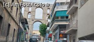 [P24] Kavala la intrarea estică și în fundal Apeductul » foto by Carmen Ion
 - 
<span class="allrVoted glyphicon glyphicon-heart hidden" id="av1336433"></span>
<a class="m-l-10 hidden" id="sv1336433" onclick="voting_Foto_DelVot(,1336433,5636)" role="button">șterge vot <span class="glyphicon glyphicon-remove"></span></a>
<a id="v91336433" class=" c-red"  onclick="voting_Foto_SetVot(1336433)" role="button"><span class="glyphicon glyphicon-heart-empty"></span> <b>LIKE</b> = Votează poza</a> <img class="hidden"  id="f1336433W9" src="/imagini/loader.gif" border="0" /><span class="AjErrMes hidden" id="e1336433ErM"></span>