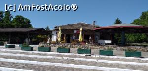 [P08] Taverna şi terasa complexului » foto by irinad
 - 
<span class="allrVoted glyphicon glyphicon-heart hidden" id="av1177895"></span>
<a class="m-l-10 hidden" id="sv1177895" onclick="voting_Foto_DelVot(,1177895,5636)" role="button">șterge vot <span class="glyphicon glyphicon-remove"></span></a>
<a id="v91177895" class=" c-red"  onclick="voting_Foto_SetVot(1177895)" role="button"><span class="glyphicon glyphicon-heart-empty"></span> <b>LIKE</b> = Votează poza</a> <img class="hidden"  id="f1177895W9" src="/imagini/loader.gif" border="0" /><span class="AjErrMes hidden" id="e1177895ErM"></span>