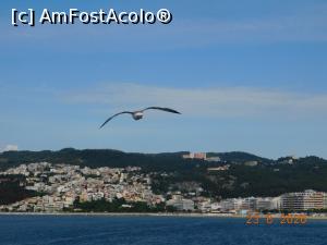 [P18] Kavala, aşa cum se vede de pe ferry » foto by irinad
 - 
<span class="allrVoted glyphicon glyphicon-heart hidden" id="av1181706"></span>
<a class="m-l-10 hidden" id="sv1181706" onclick="voting_Foto_DelVot(,1181706,5636)" role="button">șterge vot <span class="glyphicon glyphicon-remove"></span></a>
<a id="v91181706" class=" c-red"  onclick="voting_Foto_SetVot(1181706)" role="button"><span class="glyphicon glyphicon-heart-empty"></span> <b>LIKE</b> = Votează poza</a> <img class="hidden"  id="f1181706W9" src="/imagini/loader.gif" border="0" /><span class="AjErrMes hidden" id="e1181706ErM"></span>