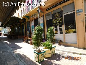 [P27] Zona centrală comercială, pietonală, Kavala: unele clădiri sunt de vânzare » foto by irinad
 - 
<span class="allrVoted glyphicon glyphicon-heart hidden" id="av1181716"></span>
<a class="m-l-10 hidden" id="sv1181716" onclick="voting_Foto_DelVot(,1181716,5636)" role="button">șterge vot <span class="glyphicon glyphicon-remove"></span></a>
<a id="v91181716" class=" c-red"  onclick="voting_Foto_SetVot(1181716)" role="button"><span class="glyphicon glyphicon-heart-empty"></span> <b>LIKE</b> = Votează poza</a> <img class="hidden"  id="f1181716W9" src="/imagini/loader.gif" border="0" /><span class="AjErrMes hidden" id="e1181716ErM"></span>