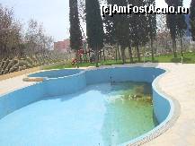 [P09] piscina de afara » foto by georgian7784
 - 
<span class="allrVoted glyphicon glyphicon-heart hidden" id="av70743"></span>
<a class="m-l-10 hidden" id="sv70743" onclick="voting_Foto_DelVot(,70743,5658)" role="button">șterge vot <span class="glyphicon glyphicon-remove"></span></a>
<a id="v970743" class=" c-red"  onclick="voting_Foto_SetVot(70743)" role="button"><span class="glyphicon glyphicon-heart-empty"></span> <b>LIKE</b> = Votează poza</a> <img class="hidden"  id="f70743W9" src="/imagini/loader.gif" border="0" /><span class="AjErrMes hidden" id="e70743ErM"></span>