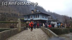 [P41] Accesul pe pod spre strada principala din Muzeul Satului de la Etar.  » foto by Aurici
 - 
<span class="allrVoted glyphicon glyphicon-heart hidden" id="av848347"></span>
<a class="m-l-10 hidden" id="sv848347" onclick="voting_Foto_DelVot(,848347,5666)" role="button">șterge vot <span class="glyphicon glyphicon-remove"></span></a>
<a id="v9848347" class=" c-red"  onclick="voting_Foto_SetVot(848347)" role="button"><span class="glyphicon glyphicon-heart-empty"></span> <b>LIKE</b> = Votează poza</a> <img class="hidden"  id="f848347W9" src="/imagini/loader.gif" border="0" /><span class="AjErrMes hidden" id="e848347ErM"></span>