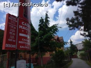 [P01] Spre Casa Magică, Bușteni » foto by Mioritik
 - 
<span class="allrVoted glyphicon glyphicon-heart hidden" id="av1234389"></span>
<a class="m-l-10 hidden" id="sv1234389" onclick="voting_Foto_DelVot(,1234389,5687)" role="button">șterge vot <span class="glyphicon glyphicon-remove"></span></a>
<a id="v91234389" class=" c-red"  onclick="voting_Foto_SetVot(1234389)" role="button"><span class="glyphicon glyphicon-heart-empty"></span> <b>LIKE</b> = Votează poza</a> <img class="hidden"  id="f1234389W9" src="/imagini/loader.gif" border="0" /><span class="AjErrMes hidden" id="e1234389ErM"></span>