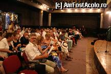 [P20] In Sala Mica a Palatului Culturii din Targu Mures, are loc concertul solistei de muzica folk, Adriana Ausch » foto by dorgo
 - 
<span class="allrVoted glyphicon glyphicon-heart hidden" id="av180788"></span>
<a class="m-l-10 hidden" id="sv180788" onclick="voting_Foto_DelVot(,180788,5687)" role="button">șterge vot <span class="glyphicon glyphicon-remove"></span></a>
<a id="v9180788" class=" c-red"  onclick="voting_Foto_SetVot(180788)" role="button"><span class="glyphicon glyphicon-heart-empty"></span> <b>LIKE</b> = Votează poza</a> <img class="hidden"  id="f180788W9" src="/imagini/loader.gif" border="0" /><span class="AjErrMes hidden" id="e180788ErM"></span>