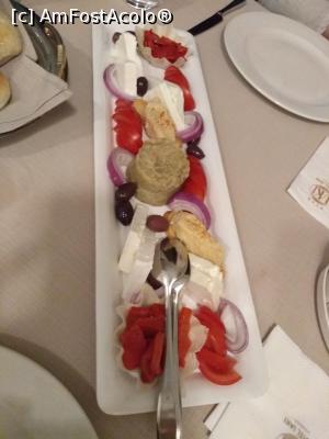 [P04] Coriolis, restaurantul hotelului Iaki - platoul de vară pentru doi...  » foto by Dragoș_MD
 - 
<span class="allrVoted glyphicon glyphicon-heart hidden" id="av1055403"></span>
<a class="m-l-10 hidden" id="sv1055403" onclick="voting_Foto_DelVot(,1055403,5688)" role="button">șterge vot <span class="glyphicon glyphicon-remove"></span></a>
<a id="v91055403" class=" c-red"  onclick="voting_Foto_SetVot(1055403)" role="button"><span class="glyphicon glyphicon-heart-empty"></span> <b>LIKE</b> = Votează poza</a> <img class="hidden"  id="f1055403W9" src="/imagini/loader.gif" border="0" /><span class="AjErrMes hidden" id="e1055403ErM"></span>