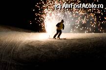 [P17] spectacol al instructorilor de ski care are loc in fiecare luni » foto by alex_nashu
 - 
<span class="allrVoted glyphicon glyphicon-heart hidden" id="av72806"></span>
<a class="m-l-10 hidden" id="sv72806" onclick="voting_Foto_DelVot(,72806,5696)" role="button">șterge vot <span class="glyphicon glyphicon-remove"></span></a>
<a id="v972806" class=" c-red"  onclick="voting_Foto_SetVot(72806)" role="button"><span class="glyphicon glyphicon-heart-empty"></span> <b>LIKE</b> = Votează poza</a> <img class="hidden"  id="f72806W9" src="/imagini/loader.gif" border="0" /><span class="AjErrMes hidden" id="e72806ErM"></span>