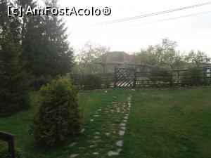 [P29] Curtea pensiunii.  » foto by vulpe mihaela
 - 
<span class="allrVoted glyphicon glyphicon-heart hidden" id="av850986"></span>
<a class="m-l-10 hidden" id="sv850986" onclick="voting_Foto_DelVot(,850986,5701)" role="button">șterge vot <span class="glyphicon glyphicon-remove"></span></a>
<a id="v9850986" class=" c-red"  onclick="voting_Foto_SetVot(850986)" role="button"><span class="glyphicon glyphicon-heart-empty"></span> <b>LIKE</b> = Votează poza</a> <img class="hidden"  id="f850986W9" src="/imagini/loader.gif" border="0" /><span class="AjErrMes hidden" id="e850986ErM"></span>