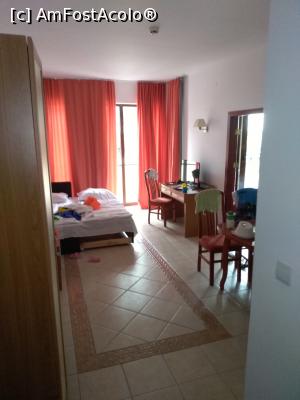 [P02]  -- <small>// FĂRĂ DESCRIERE</small> » foto by nuicastefan
 - 
<span class="allrVoted glyphicon glyphicon-heart hidden" id="av987204"></span>
<a class="m-l-10 hidden" id="sv987204" onclick="voting_Foto_DelVot(,987204,5706)" role="button">șterge vot <span class="glyphicon glyphicon-remove"></span></a>
<a id="v9987204" class=" c-red"  onclick="voting_Foto_SetVot(987204)" role="button"><span class="glyphicon glyphicon-heart-empty"></span> <b>LIKE</b> = Votează poza</a> <img class="hidden"  id="f987204W9" src="/imagini/loader.gif" border="0" /><span class="AjErrMes hidden" id="e987204ErM"></span>