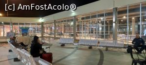 [P08] 8. O zonă interesantă a aeroportului din Sal, sub cerul liber. Dincolo sunt porțile de îmbarcare. » foto by msnd
 - 
<span class="allrVoted glyphicon glyphicon-heart hidden" id="av1353226"></span>
<a class="m-l-10 hidden" id="sv1353226" onclick="voting_Foto_DelVot(,1353226,5709)" role="button">șterge vot <span class="glyphicon glyphicon-remove"></span></a>
<a id="v91353226" class=" c-red"  onclick="voting_Foto_SetVot(1353226)" role="button"><span class="glyphicon glyphicon-heart-empty"></span> <b>LIKE</b> = Votează poza</a> <img class="hidden"  id="f1353226W9" src="/imagini/loader.gif" border="0" /><span class="AjErrMes hidden" id="e1353226ErM"></span>