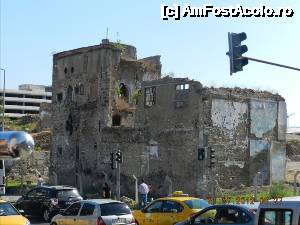 [P13] Case din zona Agorei, vechea parte a orasului.  » foto by TraianS
 - 
<span class="allrVoted glyphicon glyphicon-heart hidden" id="av499341"></span>
<a class="m-l-10 hidden" id="sv499341" onclick="voting_Foto_DelVot(,499341,5718)" role="button">șterge vot <span class="glyphicon glyphicon-remove"></span></a>
<a id="v9499341" class=" c-red"  onclick="voting_Foto_SetVot(499341)" role="button"><span class="glyphicon glyphicon-heart-empty"></span> <b>LIKE</b> = Votează poza</a> <img class="hidden"  id="f499341W9" src="/imagini/loader.gif" border="0" /><span class="AjErrMes hidden" id="e499341ErM"></span>