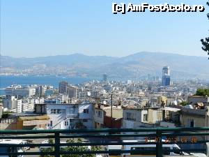 [P17] Panorama a orasului, de pe unul din dealuri. Cu golful, si orasul roata.  » foto by TraianS
 - 
<span class="allrVoted glyphicon glyphicon-heart hidden" id="av499345"></span>
<a class="m-l-10 hidden" id="sv499345" onclick="voting_Foto_DelVot(,499345,5718)" role="button">șterge vot <span class="glyphicon glyphicon-remove"></span></a>
<a id="v9499345" class=" c-red"  onclick="voting_Foto_SetVot(499345)" role="button"><span class="glyphicon glyphicon-heart-empty"></span> <b>LIKE</b> = Votează poza</a> <img class="hidden"  id="f499345W9" src="/imagini/loader.gif" border="0" /><span class="AjErrMes hidden" id="e499345ErM"></span>