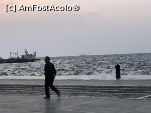 [P05] Marea era agitata la mal in fiecare seara » foto by Dan&Ema
 - 
<span class="allrVoted glyphicon glyphicon-heart hidden" id="av1022615"></span>
<a class="m-l-10 hidden" id="sv1022615" onclick="voting_Foto_DelVot(,1022615,5718)" role="button">șterge vot <span class="glyphicon glyphicon-remove"></span></a>
<a id="v91022615" class=" c-red"  onclick="voting_Foto_SetVot(1022615)" role="button"><span class="glyphicon glyphicon-heart-empty"></span> <b>LIKE</b> = Votează poza</a> <img class="hidden"  id="f1022615W9" src="/imagini/loader.gif" border="0" /><span class="AjErrMes hidden" id="e1022615ErM"></span>
