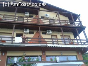 [P07] balconul unde am stat » foto by spiros
 - 
<span class="allrVoted glyphicon glyphicon-heart hidden" id="av767462"></span>
<a class="m-l-10 hidden" id="sv767462" onclick="voting_Foto_DelVot(,767462,5730)" role="button">șterge vot <span class="glyphicon glyphicon-remove"></span></a>
<a id="v9767462" class=" c-red"  onclick="voting_Foto_SetVot(767462)" role="button"><span class="glyphicon glyphicon-heart-empty"></span> <b>LIKE</b> = Votează poza</a> <img class="hidden"  id="f767462W9" src="/imagini/loader.gif" border="0" /><span class="AjErrMes hidden" id="e767462ErM"></span>