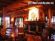 [P16] La parterul hotelului-spatiu de relaxare cu semineu traditional si mobilier rustic » foto by mariana.olaru
 - 
<span class="allrVoted glyphicon glyphicon-heart hidden" id="av73914"></span>
<a class="m-l-10 hidden" id="sv73914" onclick="voting_Foto_DelVot(,73914,5739)" role="button">șterge vot <span class="glyphicon glyphicon-remove"></span></a>
<a id="v973914" class=" c-red"  onclick="voting_Foto_SetVot(73914)" role="button"><span class="glyphicon glyphicon-heart-empty"></span> <b>LIKE</b> = Votează poza</a> <img class="hidden"  id="f73914W9" src="/imagini/loader.gif" border="0" /><span class="AjErrMes hidden" id="e73914ErM"></span>