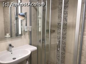 [P07] Camera noastra, Dubla-Standard cu privire catre mare » foto by Anduise
 - 
<span class="allrVoted glyphicon glyphicon-heart hidden" id="av1174958"></span>
<a class="m-l-10 hidden" id="sv1174958" onclick="voting_Foto_DelVot(,1174958,5740)" role="button">șterge vot <span class="glyphicon glyphicon-remove"></span></a>
<a id="v91174958" class=" c-red"  onclick="voting_Foto_SetVot(1174958)" role="button"><span class="glyphicon glyphicon-heart-empty"></span> <b>LIKE</b> = Votează poza</a> <img class="hidden"  id="f1174958W9" src="/imagini/loader.gif" border="0" /><span class="AjErrMes hidden" id="e1174958ErM"></span>