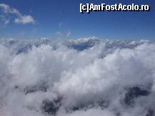[P14] Aiguille du Midi - Valuri, valuri de nori albi si pufosi.  » foto by iulianic
 - 
<span class="allrVoted glyphicon glyphicon-heart hidden" id="av374675"></span>
<a class="m-l-10 hidden" id="sv374675" onclick="voting_Foto_DelVot(,374675,5749)" role="button">șterge vot <span class="glyphicon glyphicon-remove"></span></a>
<a id="v9374675" class=" c-red"  onclick="voting_Foto_SetVot(374675)" role="button"><span class="glyphicon glyphicon-heart-empty"></span> <b>LIKE</b> = Votează poza</a> <img class="hidden"  id="f374675W9" src="/imagini/loader.gif" border="0" /><span class="AjErrMes hidden" id="e374675ErM"></span>