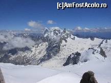 [P19] Aiguille du Midi - Feeria zapezilor vesnice la 4000 m.  » foto by iulianic
 - 
<span class="allrVoted glyphicon glyphicon-heart hidden" id="av374680"></span>
<a class="m-l-10 hidden" id="sv374680" onclick="voting_Foto_DelVot(,374680,5749)" role="button">șterge vot <span class="glyphicon glyphicon-remove"></span></a>
<a id="v9374680" class=" c-red"  onclick="voting_Foto_SetVot(374680)" role="button"><span class="glyphicon glyphicon-heart-empty"></span> <b>LIKE</b> = Votează poza</a> <img class="hidden"  id="f374680W9" src="/imagini/loader.gif" border="0" /><span class="AjErrMes hidden" id="e374680ErM"></span>
