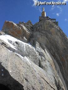 [P26] Aiguille du Midi - Cea mai inalta terasa (3842 m).  » foto by iulianic
 - 
<span class="allrVoted glyphicon glyphicon-heart hidden" id="av374687"></span>
<a class="m-l-10 hidden" id="sv374687" onclick="voting_Foto_DelVot(,374687,5749)" role="button">șterge vot <span class="glyphicon glyphicon-remove"></span></a>
<a id="v9374687" class=" c-red"  onclick="voting_Foto_SetVot(374687)" role="button"><span class="glyphicon glyphicon-heart-empty"></span> <b>LIKE</b> = Votează poza</a> <img class="hidden"  id="f374687W9" src="/imagini/loader.gif" border="0" /><span class="AjErrMes hidden" id="e374687ErM"></span>