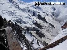 [P27] Aiguille du Midi - Alpii vazuti din alt unghi.  » foto by iulianic
 - 
<span class="allrVoted glyphicon glyphicon-heart hidden" id="av374688"></span>
<a class="m-l-10 hidden" id="sv374688" onclick="voting_Foto_DelVot(,374688,5749)" role="button">șterge vot <span class="glyphicon glyphicon-remove"></span></a>
<a id="v9374688" class=" c-red"  onclick="voting_Foto_SetVot(374688)" role="button"><span class="glyphicon glyphicon-heart-empty"></span> <b>LIKE</b> = Votează poza</a> <img class="hidden"  id="f374688W9" src="/imagini/loader.gif" border="0" /><span class="AjErrMes hidden" id="e374688ErM"></span>