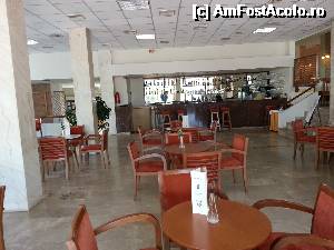 [P22] lobby bar » foto by geosler
 - 
<span class="allrVoted glyphicon glyphicon-heart hidden" id="av499314"></span>
<a class="m-l-10 hidden" id="sv499314" onclick="voting_Foto_DelVot(,499314,5756)" role="button">șterge vot <span class="glyphicon glyphicon-remove"></span></a>
<a id="v9499314" class=" c-red"  onclick="voting_Foto_SetVot(499314)" role="button"><span class="glyphicon glyphicon-heart-empty"></span> <b>LIKE</b> = Votează poza</a> <img class="hidden"  id="f499314W9" src="/imagini/loader.gif" border="0" /><span class="AjErrMes hidden" id="e499314ErM"></span>