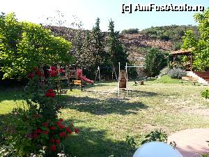 [P25] loc de joacă pentru copii » foto by geosler
 - 
<span class="allrVoted glyphicon glyphicon-heart hidden" id="av499317"></span>
<a class="m-l-10 hidden" id="sv499317" onclick="voting_Foto_DelVot(,499317,5756)" role="button">șterge vot <span class="glyphicon glyphicon-remove"></span></a>
<a id="v9499317" class=" c-red"  onclick="voting_Foto_SetVot(499317)" role="button"><span class="glyphicon glyphicon-heart-empty"></span> <b>LIKE</b> = Votează poza</a> <img class="hidden"  id="f499317W9" src="/imagini/loader.gif" border="0" /><span class="AjErrMes hidden" id="e499317ErM"></span>