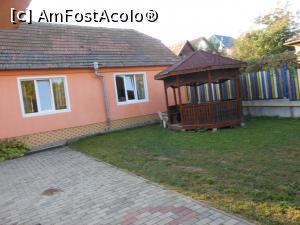 [P12] Vila Flora - Mediaș. Loc de relaxare și de... fumat.  » foto by iulianic
 - 
<span class="allrVoted glyphicon glyphicon-heart hidden" id="av1017251"></span>
<a class="m-l-10 hidden" id="sv1017251" onclick="voting_Foto_DelVot(,1017251,5758)" role="button">șterge vot <span class="glyphicon glyphicon-remove"></span></a>
<a id="v91017251" class=" c-red"  onclick="voting_Foto_SetVot(1017251)" role="button"><span class="glyphicon glyphicon-heart-empty"></span> <b>LIKE</b> = Votează poza</a> <img class="hidden"  id="f1017251W9" src="/imagini/loader.gif" border="0" /><span class="AjErrMes hidden" id="e1017251ErM"></span>
