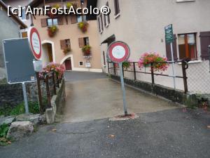 [P21] Aici se termina ue, poza e facuta din ue, dincolo de pod nu mai ești în ue, am mers mai departe pe jos, azi nu cred că se mai poate. » foto by Nicu
 - 
<span class="allrVoted glyphicon glyphicon-heart hidden" id="av1161579"></span>
<a class="m-l-10 hidden" id="sv1161579" onclick="voting_Foto_DelVot(,1161579,5760)" role="button">șterge vot <span class="glyphicon glyphicon-remove"></span></a>
<a id="v91161579" class=" c-red"  onclick="voting_Foto_SetVot(1161579)" role="button"><span class="glyphicon glyphicon-heart-empty"></span> <b>LIKE</b> = Votează poza</a> <img class="hidden"  id="f1161579W9" src="/imagini/loader.gif" border="0" /><span class="AjErrMes hidden" id="e1161579ErM"></span>
