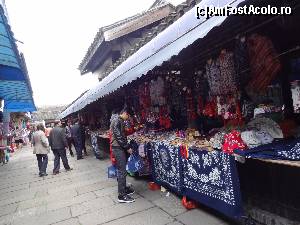 [P27] Bazar în Suzhou » foto by Marian Preda
 - 
<span class="allrVoted glyphicon glyphicon-heart hidden" id="av605203"></span>
<a class="m-l-10 hidden" id="sv605203" onclick="voting_Foto_DelVot(,605203,5760)" role="button">șterge vot <span class="glyphicon glyphicon-remove"></span></a>
<a id="v9605203" class=" c-red"  onclick="voting_Foto_SetVot(605203)" role="button"><span class="glyphicon glyphicon-heart-empty"></span> <b>LIKE</b> = Votează poza</a> <img class="hidden"  id="f605203W9" src="/imagini/loader.gif" border="0" /><span class="AjErrMes hidden" id="e605203ErM"></span>