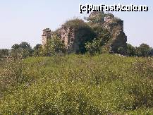 [P05] Castelul Martinuzzi - resturile turnului de Sud-Vest, distrus aproape în întregime. » foto by Dragoș_MD
 - 
<span class="allrVoted glyphicon glyphicon-heart hidden" id="av124677"></span>
<a class="m-l-10 hidden" id="sv124677" onclick="voting_Foto_DelVot(,124677,5760)" role="button">șterge vot <span class="glyphicon glyphicon-remove"></span></a>
<a id="v9124677" class=" c-red"  onclick="voting_Foto_SetVot(124677)" role="button"><span class="glyphicon glyphicon-heart-empty"></span> <b>LIKE</b> = Votează poza</a> <img class="hidden"  id="f124677W9" src="/imagini/loader.gif" border="0" /><span class="AjErrMes hidden" id="e124677ErM"></span>