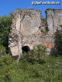[P06] Castelul Martinuzzi - colţul Sud-Vestic (pe tencuiala camerei de la etaj se observă nişte 'grafitti' cu data 1933!) » foto by Dragoș_MD
 - 
<span class="allrVoted glyphicon glyphicon-heart hidden" id="av124679"></span>
<a class="m-l-10 hidden" id="sv124679" onclick="voting_Foto_DelVot(,124679,5760)" role="button">șterge vot <span class="glyphicon glyphicon-remove"></span></a>
<a id="v9124679" class=" c-red"  onclick="voting_Foto_SetVot(124679)" role="button"><span class="glyphicon glyphicon-heart-empty"></span> <b>LIKE</b> = Votează poza</a> <img class="hidden"  id="f124679W9" src="/imagini/loader.gif" border="0" /><span class="AjErrMes hidden" id="e124679ErM"></span>