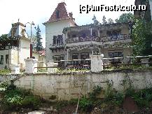 [P09] Veche clădire părăsită și în paragină în centrul istoric al Borsecului » foto by mirelopodu*
 - 
<span class="allrVoted glyphicon glyphicon-heart hidden" id="av145000"></span>
<a class="m-l-10 hidden" id="sv145000" onclick="voting_Foto_DelVot(,145000,5760)" role="button">șterge vot <span class="glyphicon glyphicon-remove"></span></a>
<a id="v9145000" class=" c-red"  onclick="voting_Foto_SetVot(145000)" role="button"><span class="glyphicon glyphicon-heart-empty"></span> <b>LIKE</b> = Votează poza</a> <img class="hidden"  id="f145000W9" src="/imagini/loader.gif" border="0" /><span class="AjErrMes hidden" id="e145000ErM"></span>