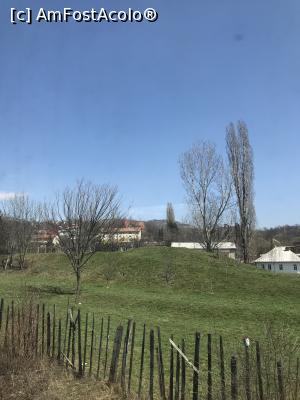 [P15] Peisaj văzut din tren » foto by krisstinna
 - 
<span class="allrVoted glyphicon glyphicon-heart hidden" id="av955646"></span>
<a class="m-l-10 hidden" id="sv955646" onclick="voting_Foto_DelVot(,955646,5760)" role="button">șterge vot <span class="glyphicon glyphicon-remove"></span></a>
<a id="v9955646" class=" c-red"  onclick="voting_Foto_SetVot(955646)" role="button"><span class="glyphicon glyphicon-heart-empty"></span> <b>LIKE</b> = Votează poza</a> <img class="hidden"  id="f955646W9" src="/imagini/loader.gif" border="0" /><span class="AjErrMes hidden" id="e955646ErM"></span>