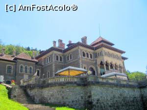 [P15] Palatul Cantacuzino Buşteni » foto by Michi
 - 
<span class="allrVoted glyphicon glyphicon-heart hidden" id="av1370764"></span>
<a class="m-l-10 hidden" id="sv1370764" onclick="voting_Foto_DelVot(,1370764,5760)" role="button">șterge vot <span class="glyphicon glyphicon-remove"></span></a>
<a id="v91370764" class=" c-red"  onclick="voting_Foto_SetVot(1370764)" role="button"><span class="glyphicon glyphicon-heart-empty"></span> <b>LIKE</b> = Votează poza</a> <img class="hidden"  id="f1370764W9" src="/imagini/loader.gif" border="0" /><span class="AjErrMes hidden" id="e1370764ErM"></span>