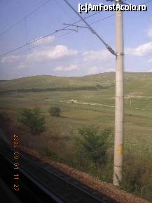[P10] Altă zonă de deal. În depărtare, între dealuri, se vede o aşezare umană. » foto by abbilbal*
 - 
<span class="allrVoted glyphicon glyphicon-heart hidden" id="av96709"></span>
<a class="m-l-10 hidden" id="sv96709" onclick="voting_Foto_DelVot(,96709,5760)" role="button">șterge vot <span class="glyphicon glyphicon-remove"></span></a>
<a id="v996709" class=" c-red"  onclick="voting_Foto_SetVot(96709)" role="button"><span class="glyphicon glyphicon-heart-empty"></span> <b>LIKE</b> = Votează poza</a> <img class="hidden"  id="f96709W9" src="/imagini/loader.gif" border="0" /><span class="AjErrMes hidden" id="e96709ErM"></span>