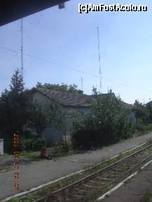 [P25] Antenele radio de la Bod, clădirea de călători şi cineva aşteptând un tren. » foto by abbilbal*
 - 
<span class="allrVoted glyphicon glyphicon-heart hidden" id="av96727"></span>
<a class="m-l-10 hidden" id="sv96727" onclick="voting_Foto_DelVot(,96727,5760)" role="button">șterge vot <span class="glyphicon glyphicon-remove"></span></a>
<a id="v996727" class=" c-red"  onclick="voting_Foto_SetVot(96727)" role="button"><span class="glyphicon glyphicon-heart-empty"></span> <b>LIKE</b> = Votează poza</a> <img class="hidden"  id="f96727W9" src="/imagini/loader.gif" border="0" /><span class="AjErrMes hidden" id="e96727ErM"></span>