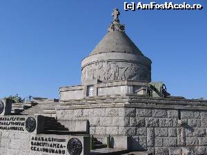 [P17] Mausoleul de la Mărășești.  » foto by tata123 🔱
 - 
<span class="allrVoted glyphicon glyphicon-heart hidden" id="av612094"></span>
<a class="m-l-10 hidden" id="sv612094" onclick="voting_Foto_DelVot(,612094,5760)" role="button">șterge vot <span class="glyphicon glyphicon-remove"></span></a>
<a id="v9612094" class=" c-red"  onclick="voting_Foto_SetVot(612094)" role="button"><span class="glyphicon glyphicon-heart-empty"></span> <b>LIKE</b> = Votează poza</a> <img class="hidden"  id="f612094W9" src="/imagini/loader.gif" border="0" /><span class="AjErrMes hidden" id="e612094ErM"></span>