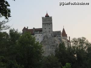 [P03] Castelul Bran - Dracula: „to be or not to be? ”.  » foto by tata123 🔱
 - 
<span class="allrVoted glyphicon glyphicon-heart hidden" id="av681006"></span>
<a class="m-l-10 hidden" id="sv681006" onclick="voting_Foto_DelVot(,681006,5760)" role="button">șterge vot <span class="glyphicon glyphicon-remove"></span></a>
<a id="v9681006" class=" c-red"  onclick="voting_Foto_SetVot(681006)" role="button"><span class="glyphicon glyphicon-heart-empty"></span> <b>LIKE</b> = Votează poza</a> <img class="hidden"  id="f681006W9" src="/imagini/loader.gif" border="0" /><span class="AjErrMes hidden" id="e681006ErM"></span>