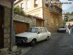 [P13] Masina veche in orasul vechi » foto by Nicu
 - 
<span class="allrVoted glyphicon glyphicon-heart hidden" id="av401357"></span>
<a class="m-l-10 hidden" id="sv401357" onclick="voting_Foto_DelVot(,401357,5763)" role="button">șterge vot <span class="glyphicon glyphicon-remove"></span></a>
<a id="v9401357" class=" c-red"  onclick="voting_Foto_SetVot(401357)" role="button"><span class="glyphicon glyphicon-heart-empty"></span> <b>LIKE</b> = Votează poza</a> <img class="hidden"  id="f401357W9" src="/imagini/loader.gif" border="0" /><span class="AjErrMes hidden" id="e401357ErM"></span>