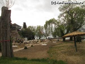 [P24] Lacul Ohrid-In apropierea Manastirii Sveti Naum.  » foto by Floria
 - 
<span class="allrVoted glyphicon glyphicon-heart hidden" id="av656523"></span>
<a class="m-l-10 hidden" id="sv656523" onclick="voting_Foto_DelVot(,656523,5763)" role="button">șterge vot <span class="glyphicon glyphicon-remove"></span></a>
<a id="v9656523" class=" c-red"  onclick="voting_Foto_SetVot(656523)" role="button"><span class="glyphicon glyphicon-heart-empty"></span> <b>LIKE</b> = Votează poza</a> <img class="hidden"  id="f656523W9" src="/imagini/loader.gif" border="0" /><span class="AjErrMes hidden" id="e656523ErM"></span>