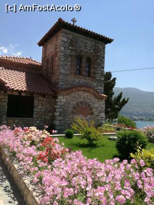 [P33] O bisericuță în Ohrid » foto by crismis
 - 
<span class="allrVoted glyphicon glyphicon-heart hidden" id="av885780"></span>
<a class="m-l-10 hidden" id="sv885780" onclick="voting_Foto_DelVot(,885780,5763)" role="button">șterge vot <span class="glyphicon glyphicon-remove"></span></a>
<a id="v9885780" class=" c-red"  onclick="voting_Foto_SetVot(885780)" role="button"><span class="glyphicon glyphicon-heart-empty"></span> <b>LIKE</b> = Votează poza</a> <img class="hidden"  id="f885780W9" src="/imagini/loader.gif" border="0" /><span class="AjErrMes hidden" id="e885780ErM"></span>