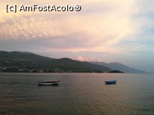 [P83] Lacul Ohrid sub apusul trandafiriu » foto by crismis
 - 
<span class="allrVoted glyphicon glyphicon-heart hidden" id="av885832"></span>
<a class="m-l-10 hidden" id="sv885832" onclick="voting_Foto_DelVot(,885832,5763)" role="button">șterge vot <span class="glyphicon glyphicon-remove"></span></a>
<a id="v9885832" class=" c-red"  onclick="voting_Foto_SetVot(885832)" role="button"><span class="glyphicon glyphicon-heart-empty"></span> <b>LIKE</b> = Votează poza</a> <img class="hidden"  id="f885832W9" src="/imagini/loader.gif" border="0" /><span class="AjErrMes hidden" id="e885832ErM"></span>