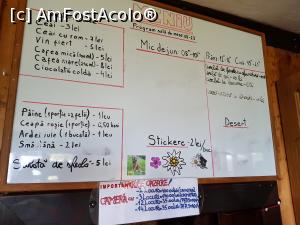 [P31] Stând la coadă, am avut timp să studiez produsele și prețurile din meniul Cabanei Curmătura. » foto by Floryn81
 - 
<span class="allrVoted glyphicon glyphicon-heart hidden" id="av1078724"></span>
<a class="m-l-10 hidden" id="sv1078724" onclick="voting_Foto_DelVot(,1078724,5764)" role="button">șterge vot <span class="glyphicon glyphicon-remove"></span></a>
<a id="v91078724" class=" c-red"  onclick="voting_Foto_SetVot(1078724)" role="button"><span class="glyphicon glyphicon-heart-empty"></span> <b>LIKE</b> = Votează poza</a> <img class="hidden"  id="f1078724W9" src="/imagini/loader.gif" border="0" /><span class="AjErrMes hidden" id="e1078724ErM"></span>